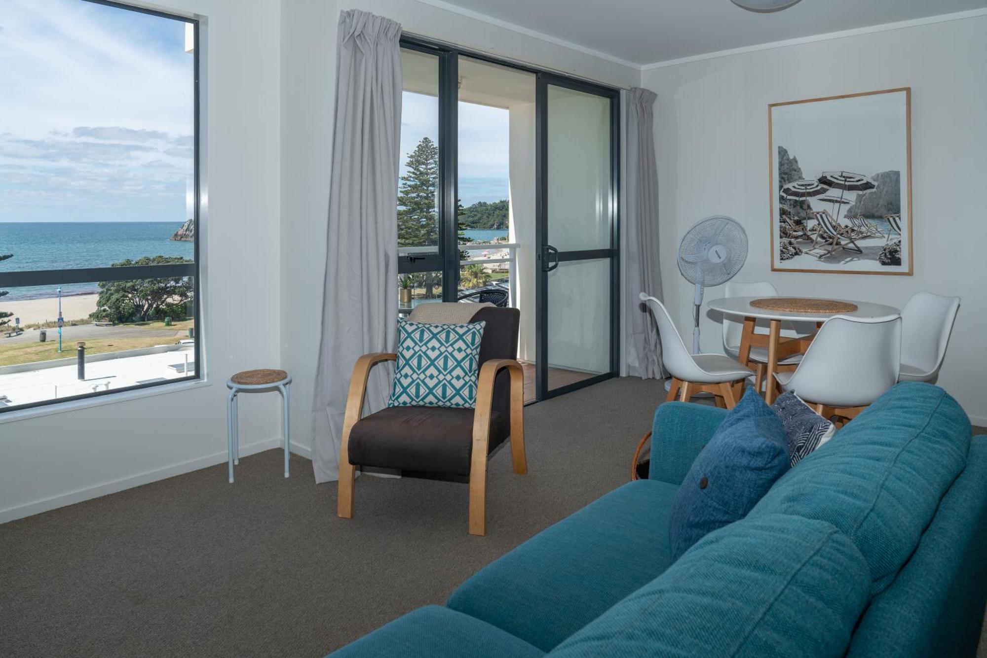 Ocean View Beach Escape - Top Floor Apartments, Mt Maunganui Base Mount Maunganui Exteriér fotografie